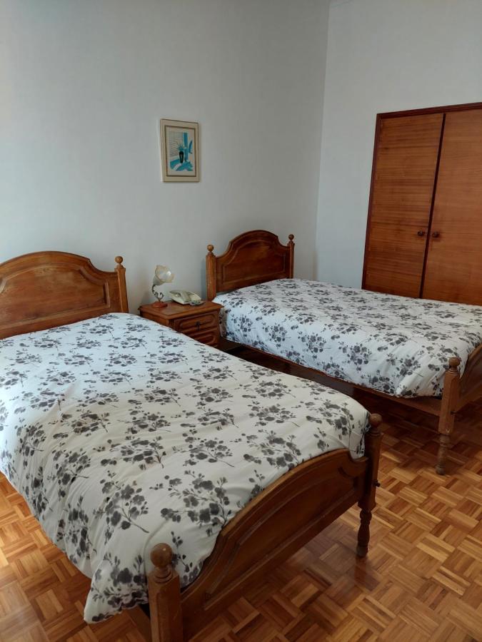 Residencial Real - Antiga Rosas Bed and Breakfast Vila Real Buitenkant foto