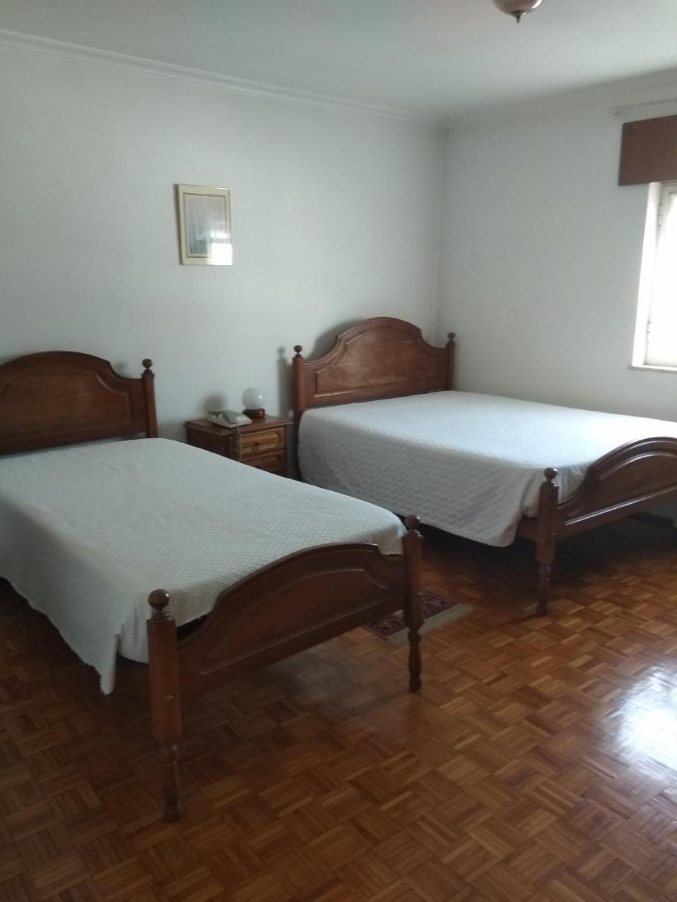 Residencial Real - Antiga Rosas Bed and Breakfast Vila Real Buitenkant foto